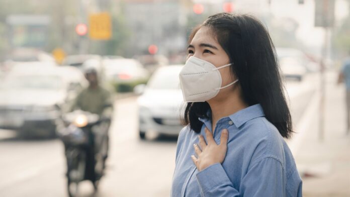 Can air pollution lead to a heart attack?