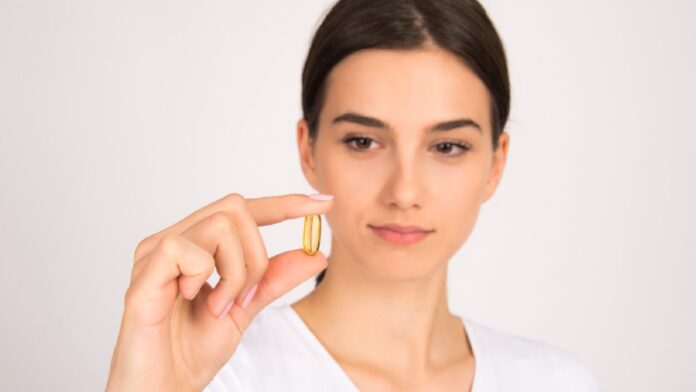 Vitamin E capsules for face: Benefits and how to use it