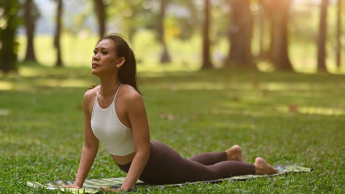 6 amazing benefits of bhujangasana and how to include cobra pose in your yoga routine