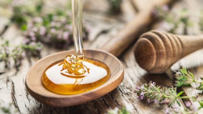 7 best honey brands in India to boost immunity and digestion