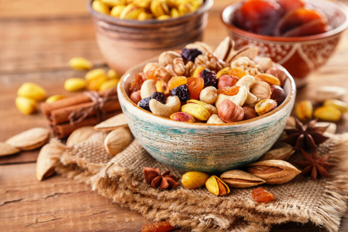14 Healthy Snack Ideas to Keep You Energized Throughout the Day