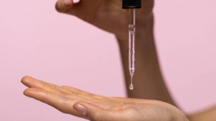 Top 10 hydrating face serums to nourish your dry skin