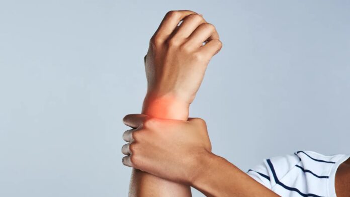 Psoriatic arthritis: Can psoriasis even damage joints?