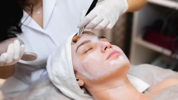 Heavy festive makeup can make your skin dull! Dermatologist shares post-Diwali detox tips